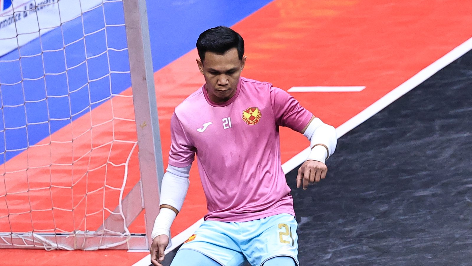 The Rules Football Borrowed From Futsal, and the Ones It Never Will