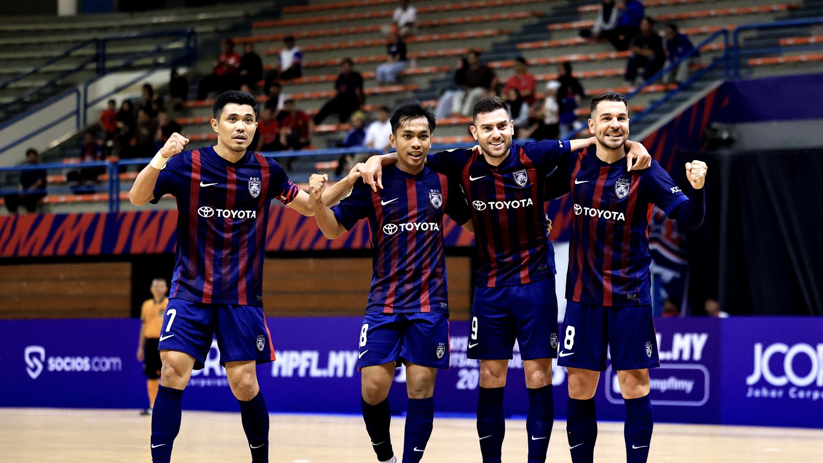 Johor Darul Ta'zim 8-0 Kuala Lumpur City